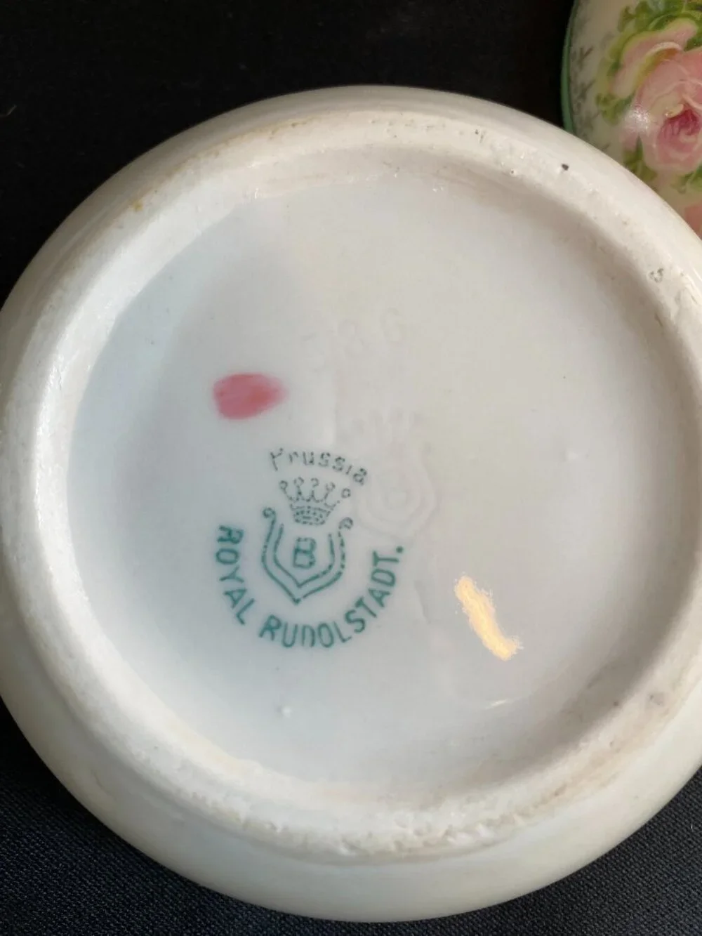 Antique Royal Rundlstadt Porcelain Hair Receiver Green with Roses 1905-1931